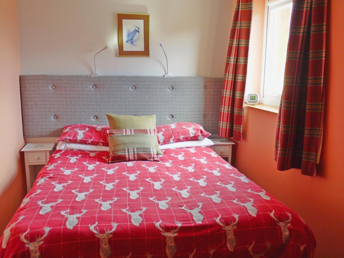 באולי Roe Deer Cottage מראה חיצוני תמונה